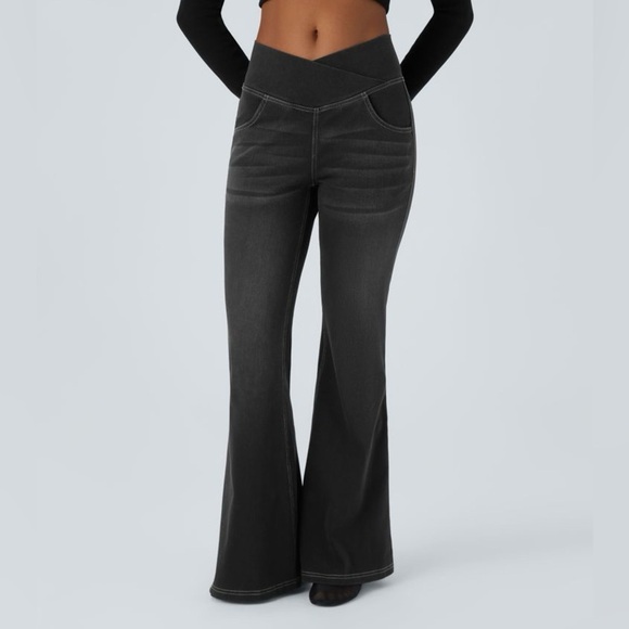 Halara Flex High Waisted Crossover Pocket Stretchy Knit Flare Jeans small - Picture 1 of 9
